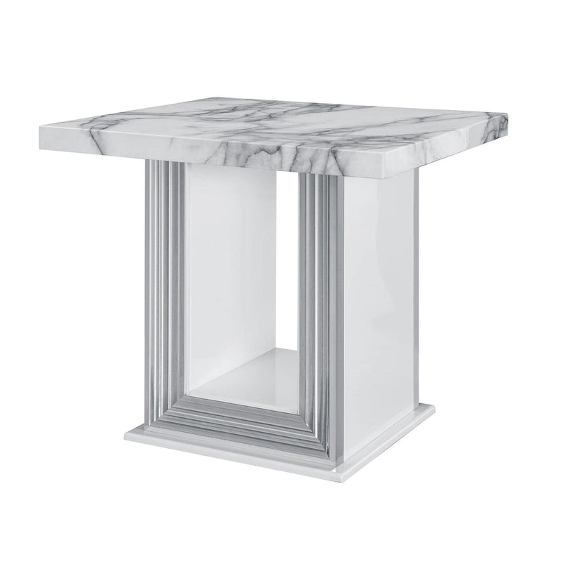Table d'appoint ronde à plateau en faux marbre et piétement géométrique ouvert – Blanc et argent