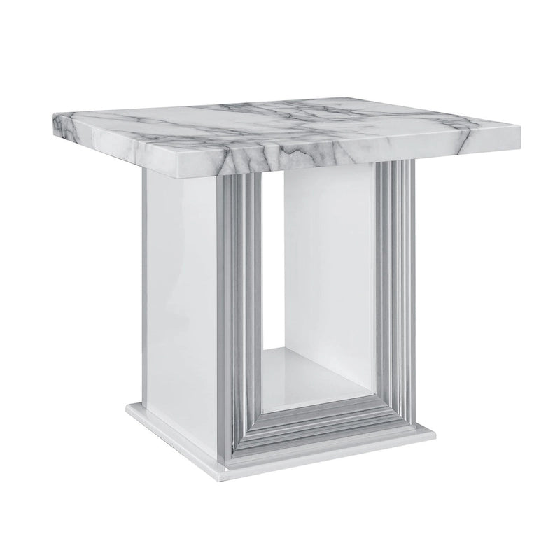 Table d'appoint ronde à plateau en faux marbre et piétement géométrique ouvert – Blanc et argent