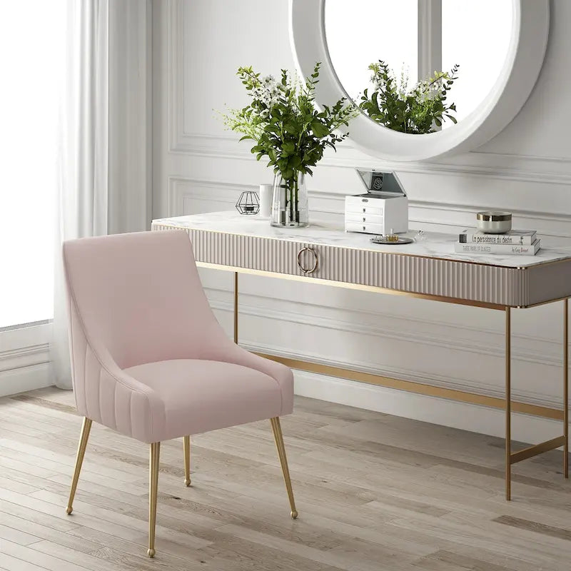 Chaise de salle à manger en velours avec dossier incurvé et pieds en acier inoxydable