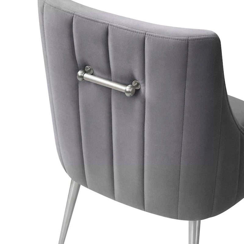 Chaise de salle à manger en velours avec dossier incurvé et pieds en acier inoxydable