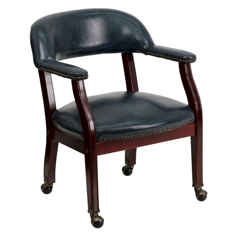 Chaise de conférence traditionnelle rembourrée avec garniture cloutée, dossier ouvert et roulettes