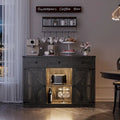Buffet de ferme avec éclairage LED, prises USB-C et CA, tiroirs et rangements — 119 cm